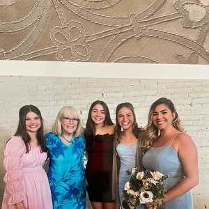 Meet your Posher, Peggy